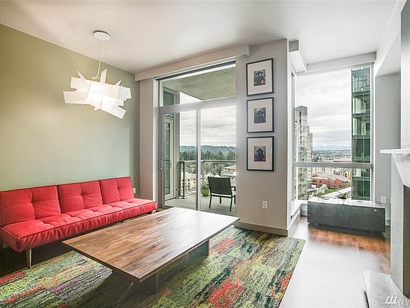 4th image of 10610 NE 9th Pl Unit 1908