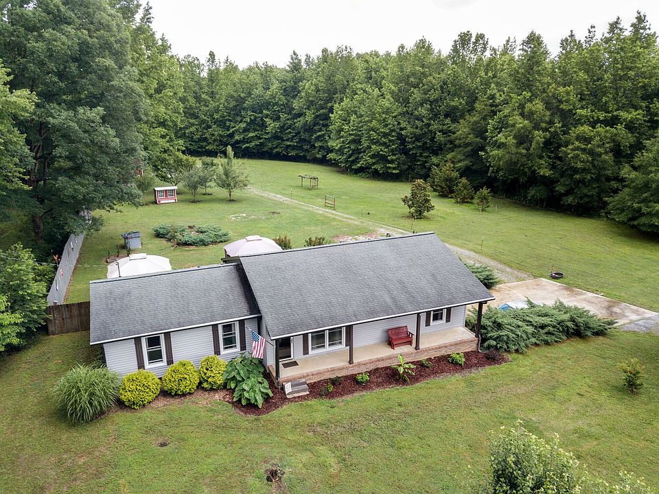 392 Lakewood Park Rd, Beechgrove, TN 37018 Zillow