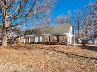 1154 Broady Rd, Nesbit, MS 38651