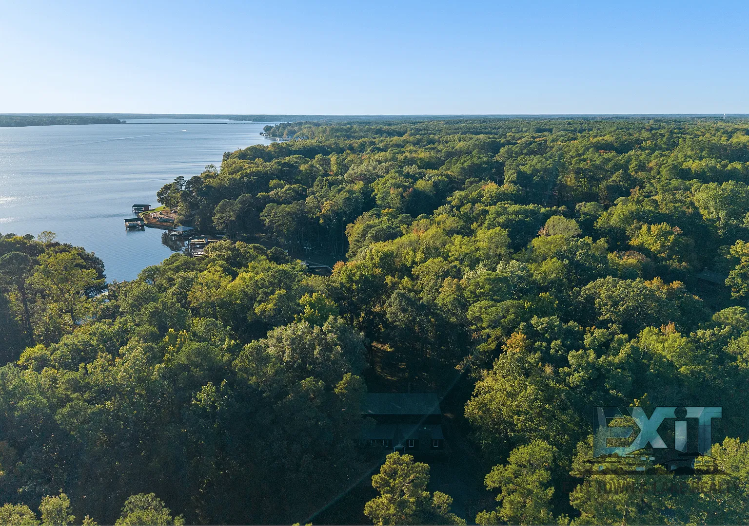 Enjoy waterfront living at 218 Club Drive in Littleton, NC! — Photo 3