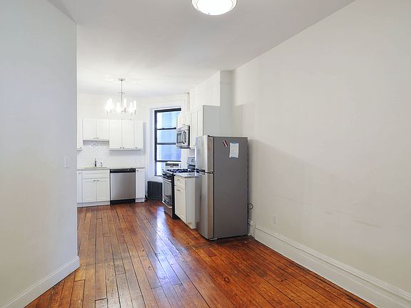 4th image of 515 E 87th St APT 3E