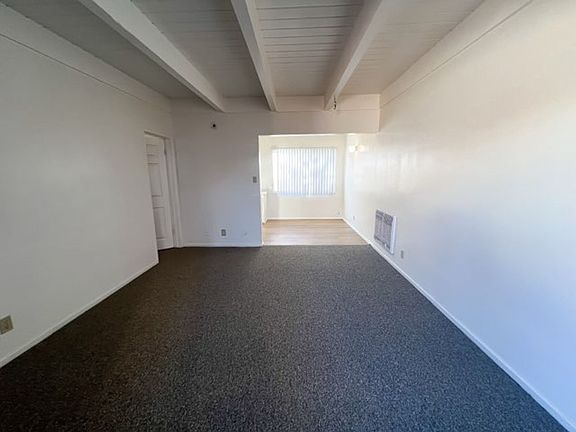 3rd image of 2102 S Pacific Ave APT 6