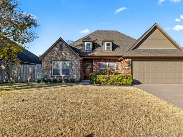 14738 Courtney Dr, Glenpool, OK 74033