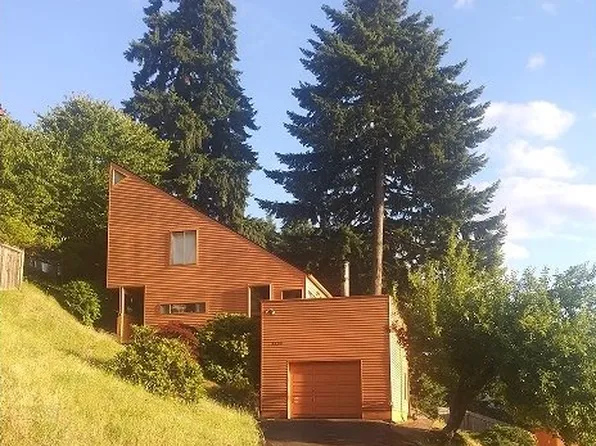 3530 Onyx St, Eugene, OR 97405