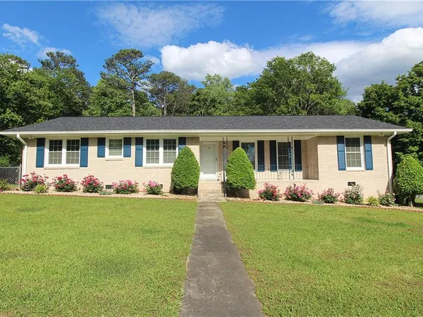 175 Brookhaven Dr, Marietta, GA 30066