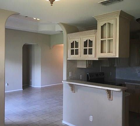 4th image of 2655 Las Brisas Blvd