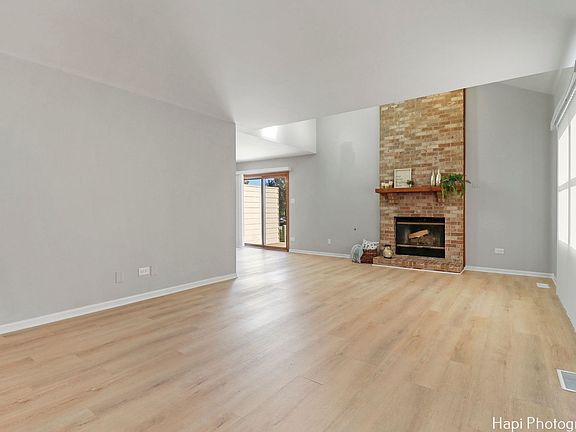 2nd image of 9351 Whitehall Ln #0