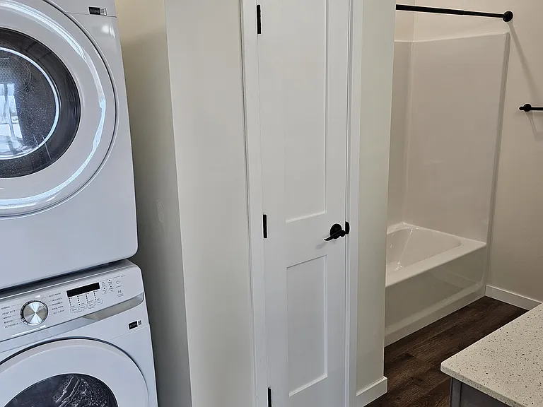 105 Michael Ct NW #15 — Photo 7