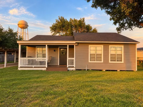 358 N Herbert St, Bloomington, TX 77951