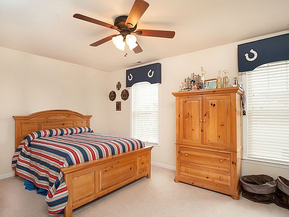 4th Bedroom(2nd Flr Master)