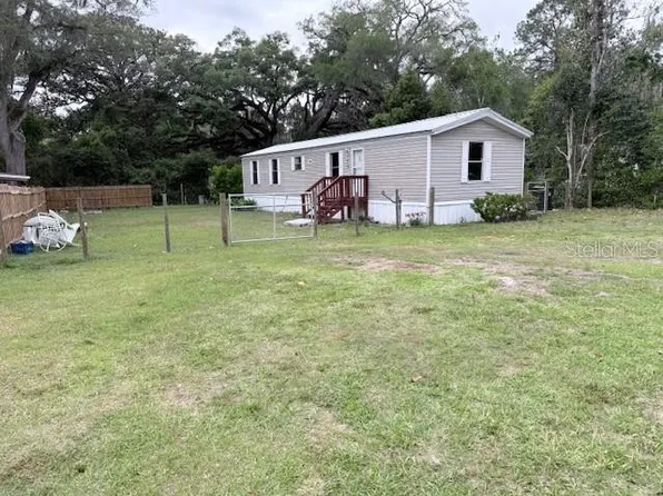 418 SE 6th St, Williston, FL 32696