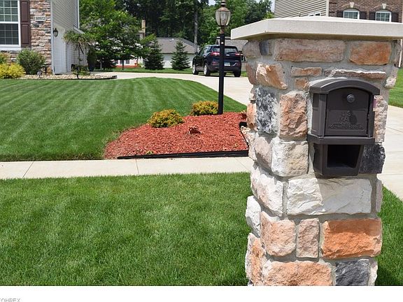3rd image of 10572 Angelina Dr