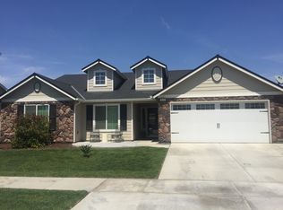 2618 Harbor Island Ave, Tulare, CA