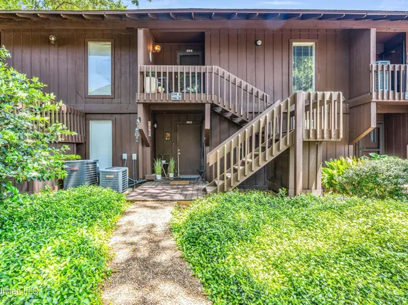 214 Molokai Vlg #D, Diamondhead, MS 39525