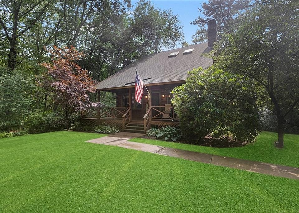 4 Wood River Dr, Richmond, RI 02832 Zillow