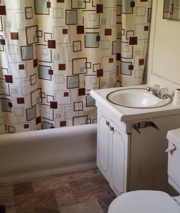 2nd image of 506 S 18th St APT 3