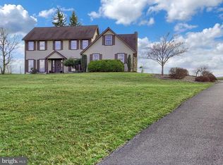 1530 Old Quaker Rd, Lewisberry, PA 17339