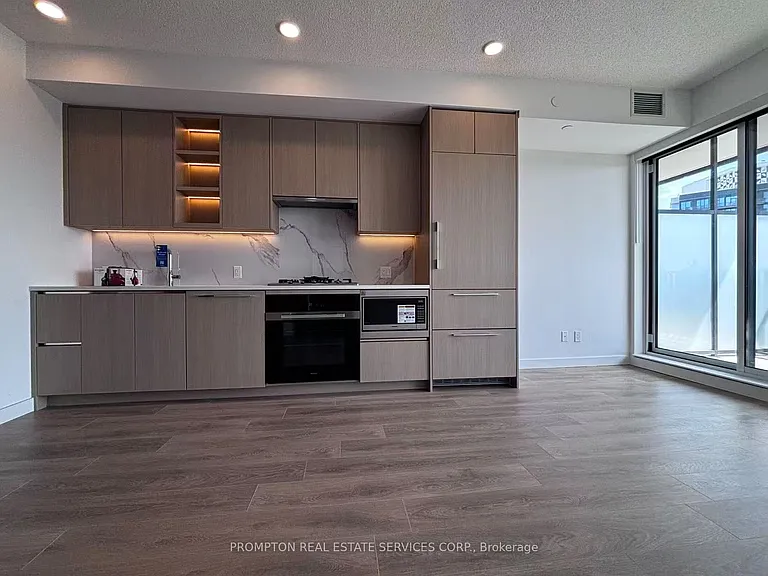 18 Esther Shiner Blvd #2709 — Photo 3