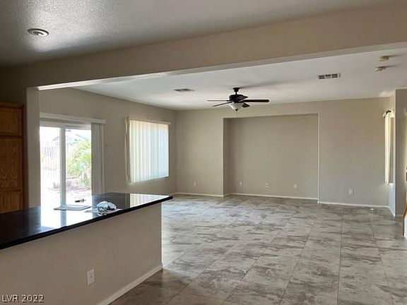3rd image of 8108 Loma Del Ray St