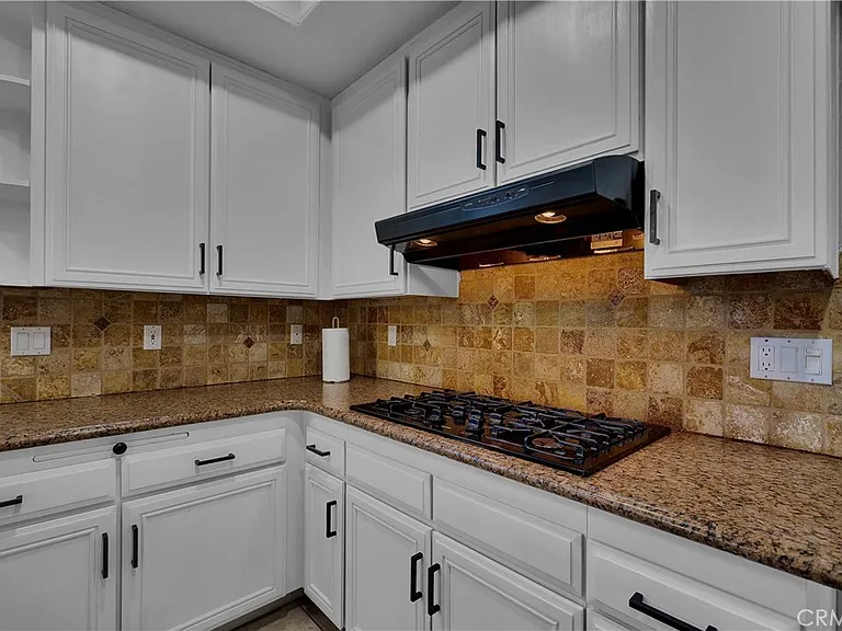 39990 Gibraltar Dr — Photo 25