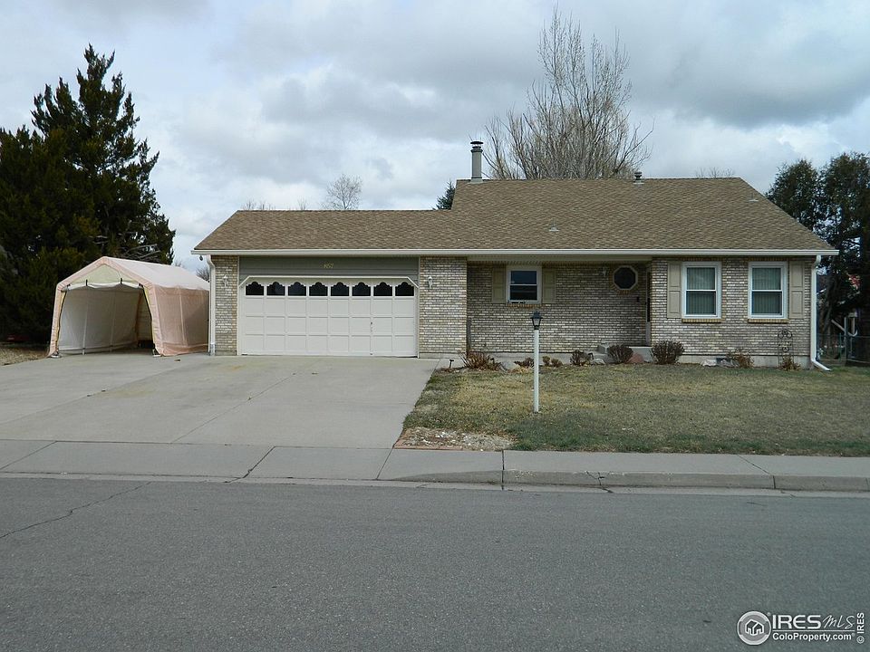 1st image of 857 Scotch Elm Dr