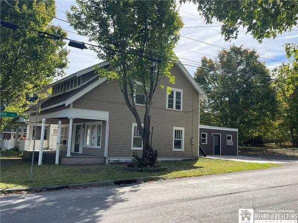 471 Fairmount Ave, Jamestown, NY 14701