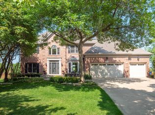 1063 Chadwick Ct, Aurora, IL 60502