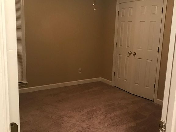 2nd image of 4923 Marlos Dr NE