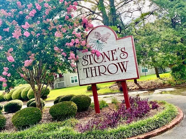 2 bed, 2.0 bath, 1469 sqft, $1,399 — Photo 3