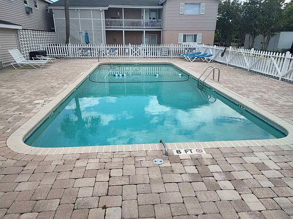 5th image of 307 Flagg St. #103
