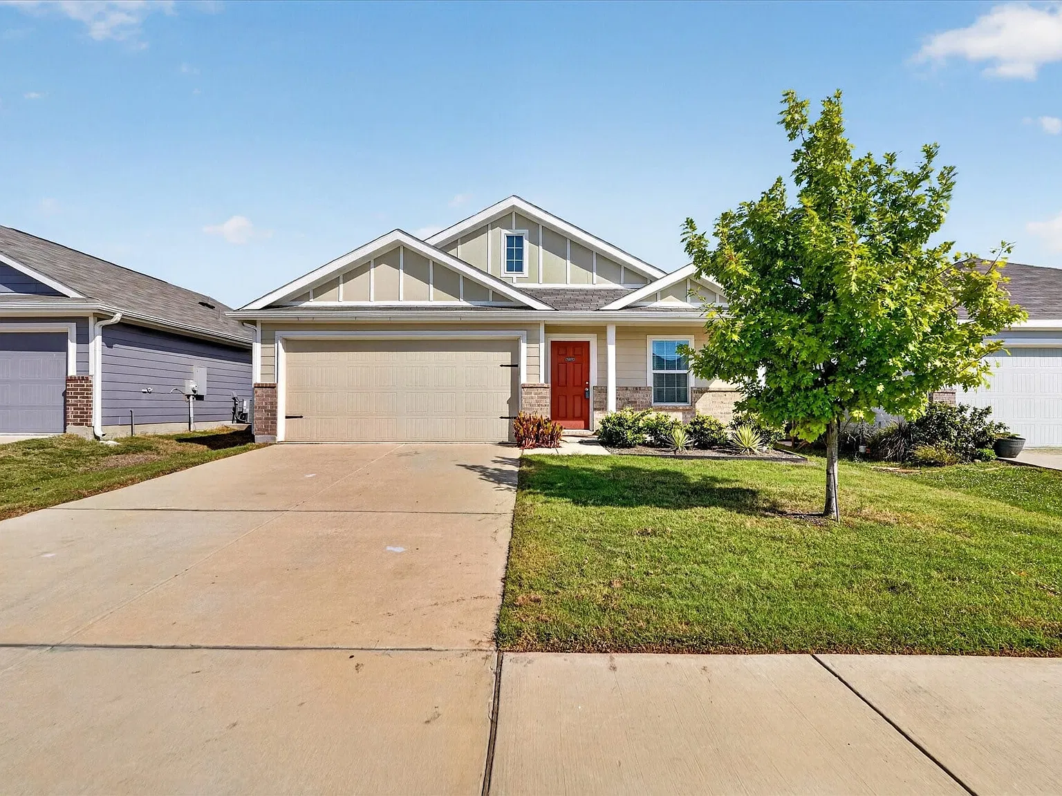 4 bed, 2.0 bath, 1675 sqft, $1,950 — Photo 3