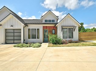 4020 Valley View Rd #B, Austin, TX 78704