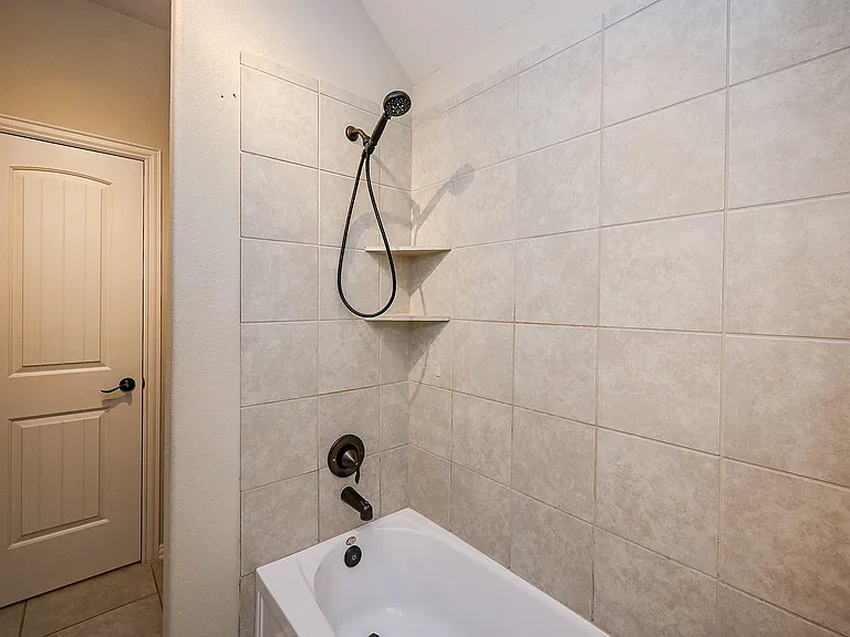 5315 Little Creek Ct — Photo 39
