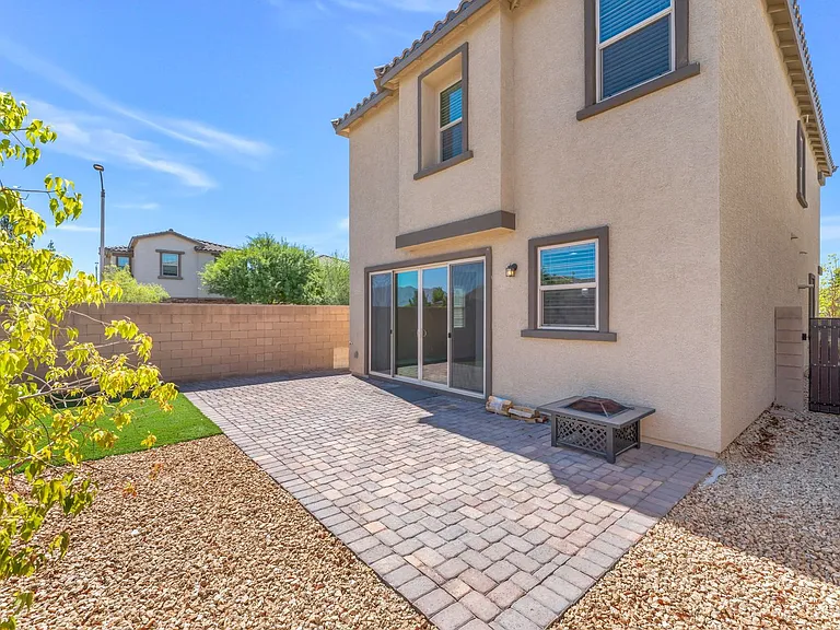 10396 Mount Charleston Ave — Photo 21