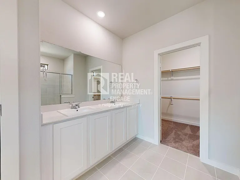 217 Caliber Ct — Photo 21