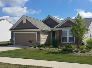 9400 Foxboro Dr, North Ridgeville, OH 44039