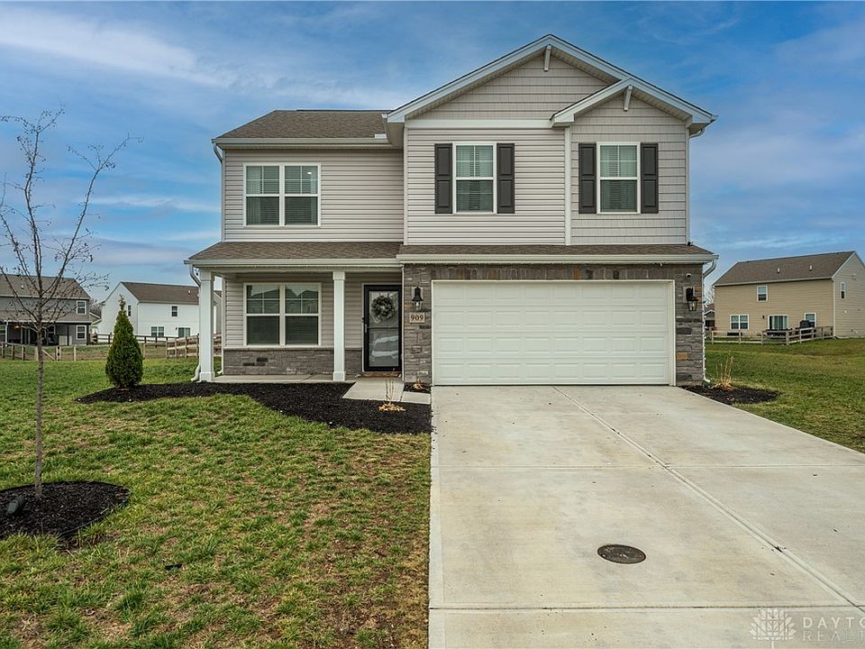 909 Nelson Pl, Trenton, OH 45067 | Zillow