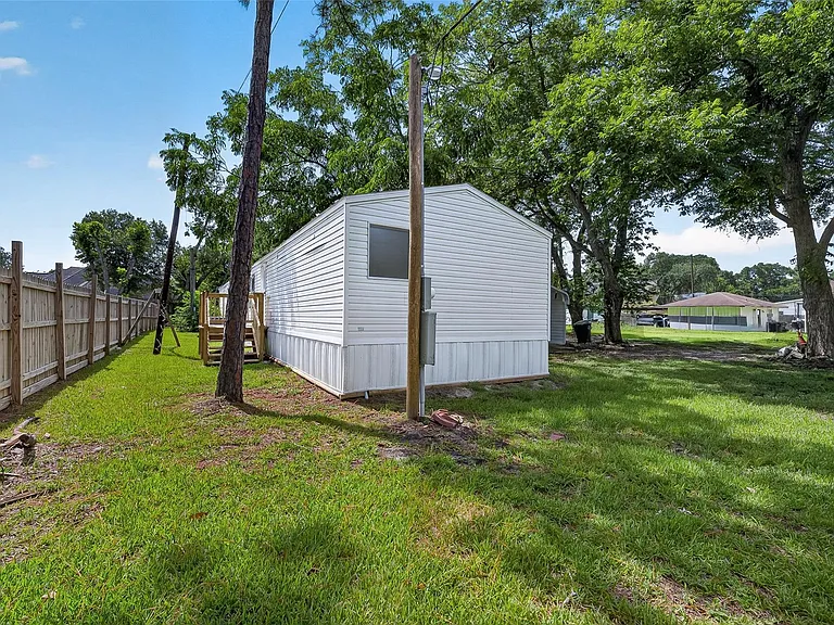 2122 Koster Rd — Photo 10