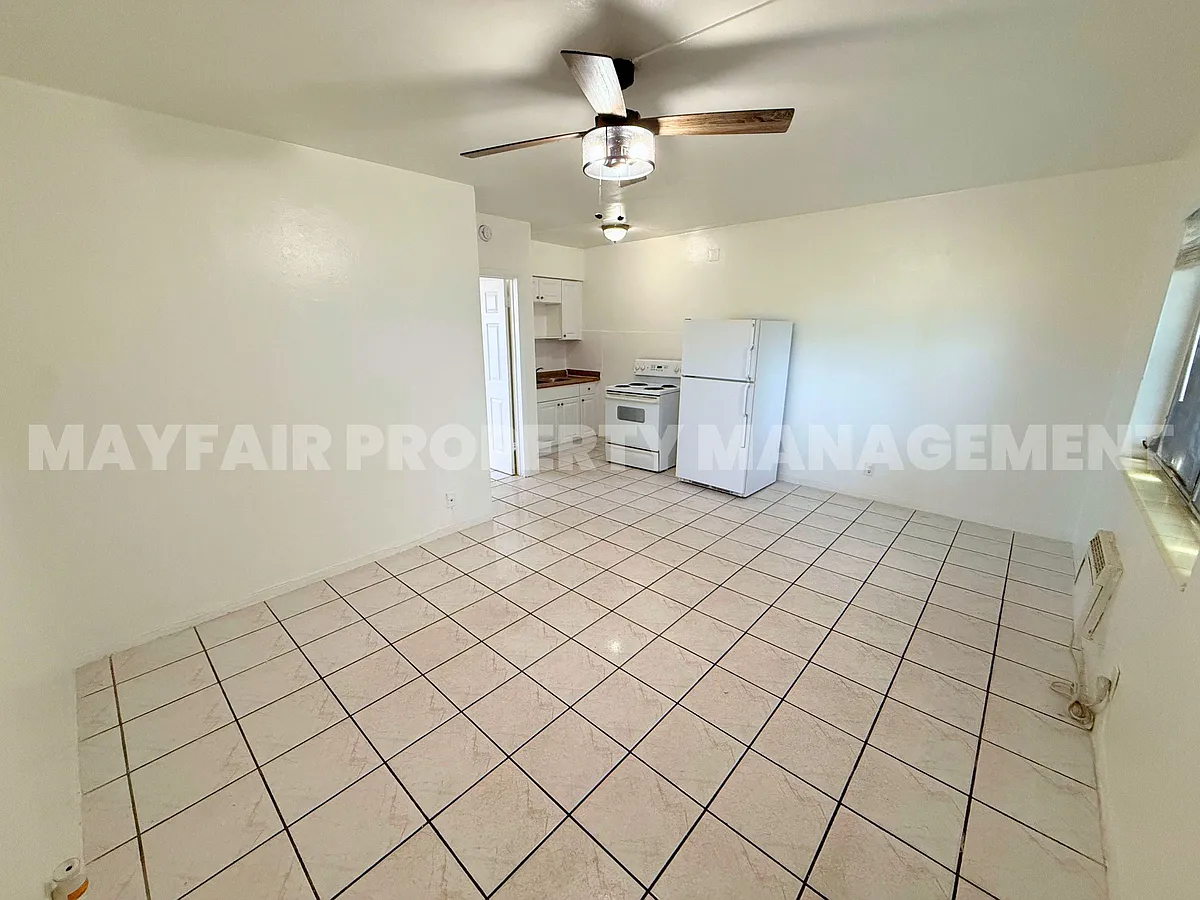 Building Photo - 6014 Fillmore St #5E