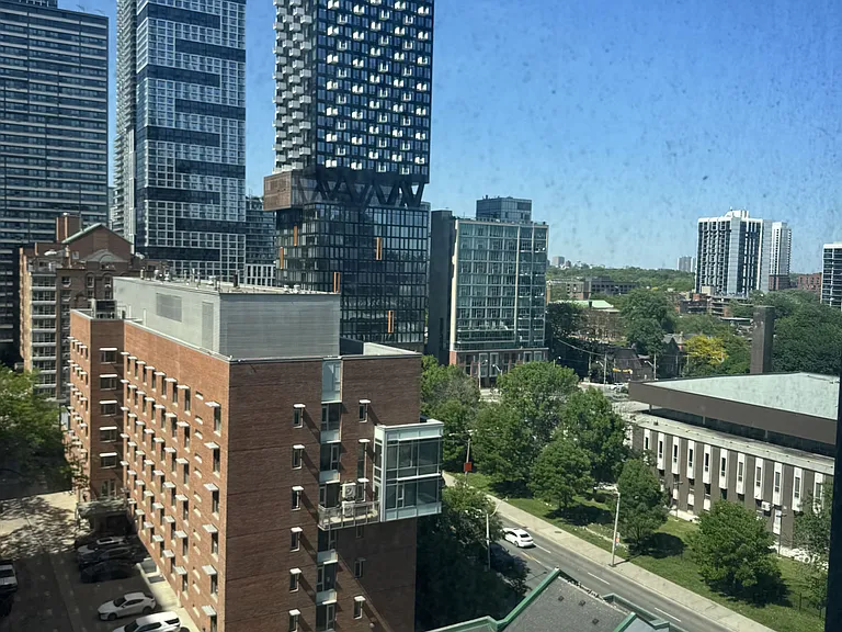 100 Queen St E #1102 — Photo 7