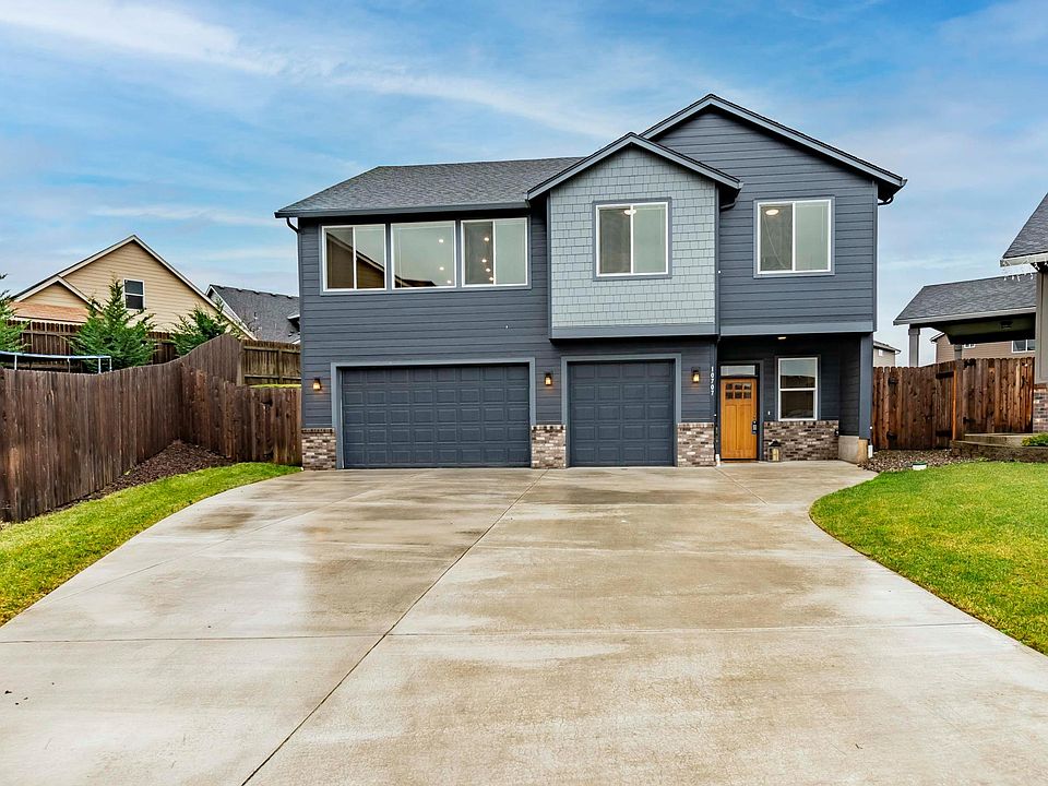 1st image of 10707 NE 108th Ct