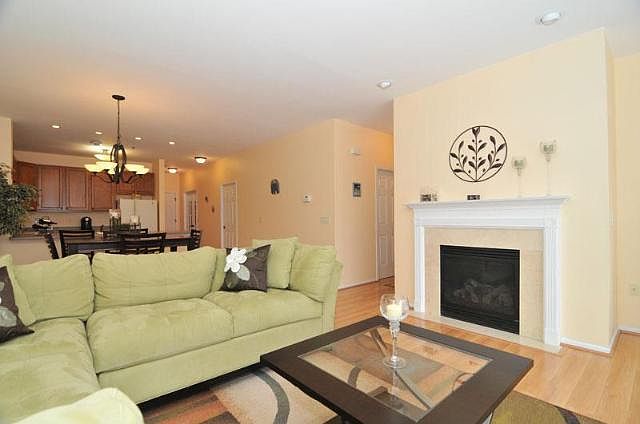 1st image of 1420 Gabriel Dr