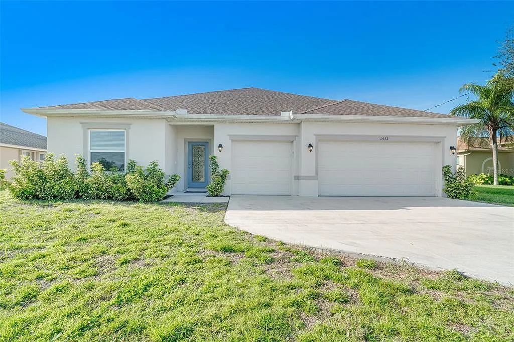 4 bed, 3.0 bath, 2381 sqft, $2,790 — Photo 2