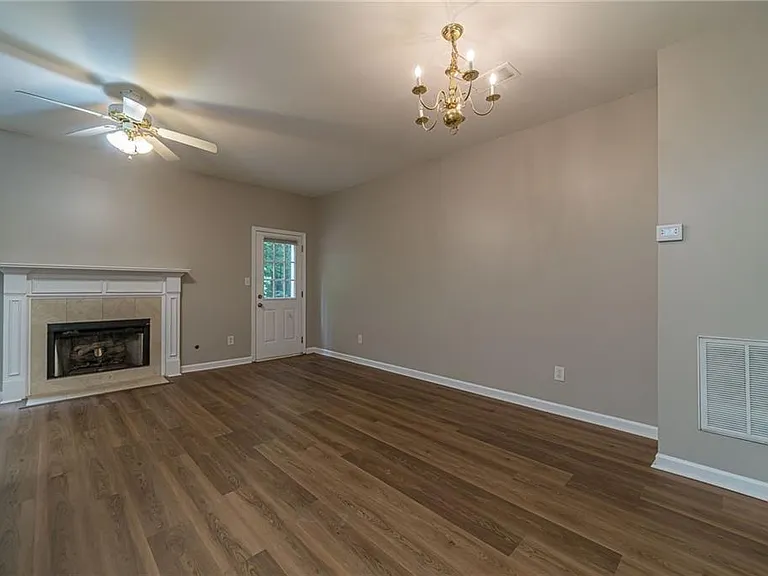 1191 Primrose View Cir — Photo 14