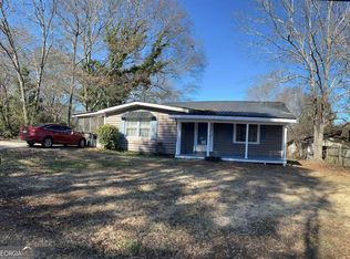 334 Springdale Dr, Hartwell, GA 30643