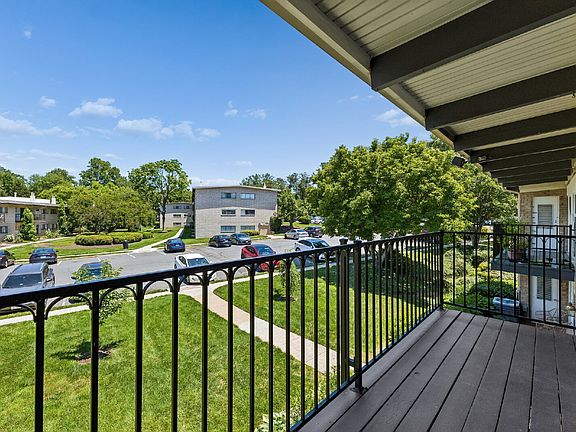 5th image of 4901 Americana Dr