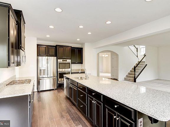 5th image of 509 Martins Creek Dr