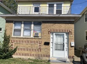 28 Blum Ave, Buffalo, NY