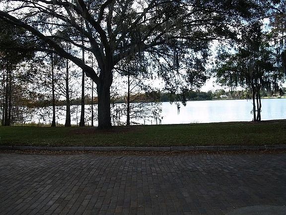 3rd image of 101 Ivanhoe Blvd