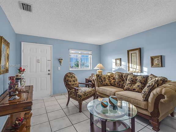 4th image of 8851 NW 119th St Unit 4304